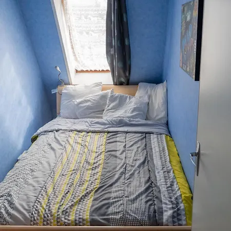 Cozy Family Cocoon Of 38 M With Balcony *