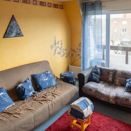 Cozy Family Cocoon Of 38 M With Balcony