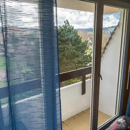 Cozy Family Cocoon Of 38 M With Balcony
